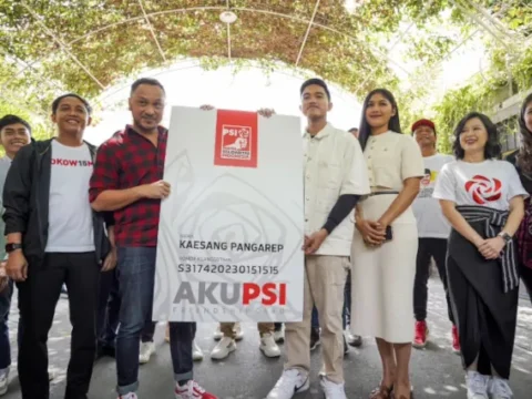 Kaesang masuk PSI, Jokowi melanggar AD/ART PDI-P?